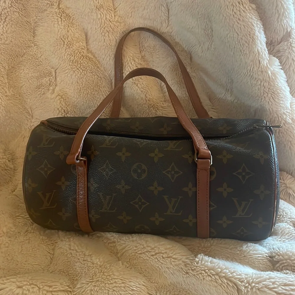 Louis Vuitton Papillon Bag - Picture 1 of 8